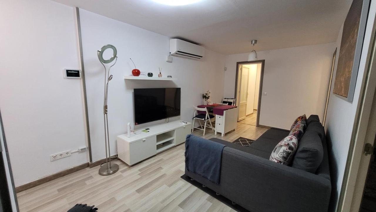 Apartaments B O D Collblanc L'Hospitalet de Llobregat Exterior photo