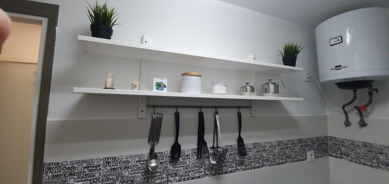 Apartaments B O D Collblanc L'Hospitalet de Llobregat Exterior photo