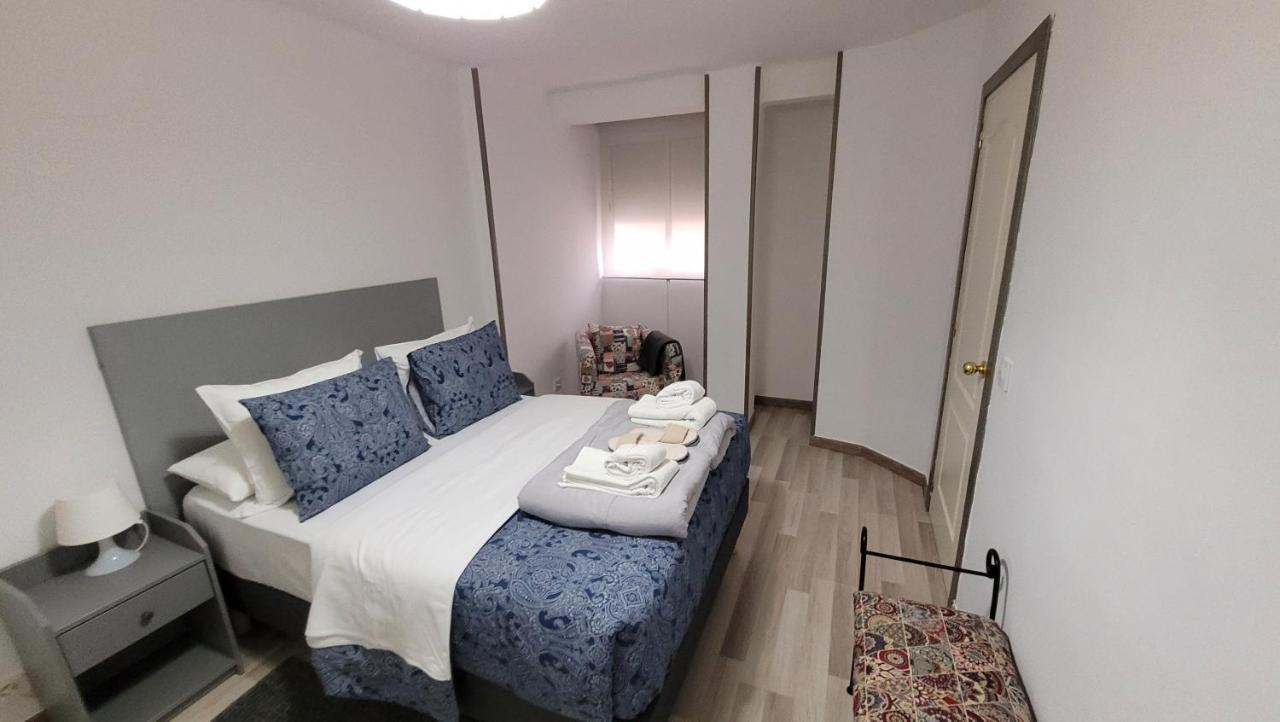 Apartaments B O D Collblanc L'Hospitalet de Llobregat Exterior photo
